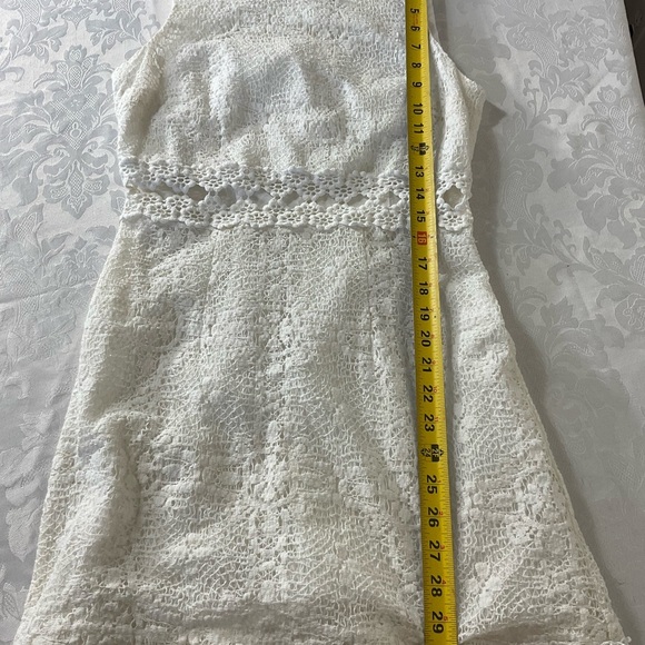 TopShop white sleeveless eyelet Lace Sleeveless short dress Women Size 4 - Picture 6 of 9